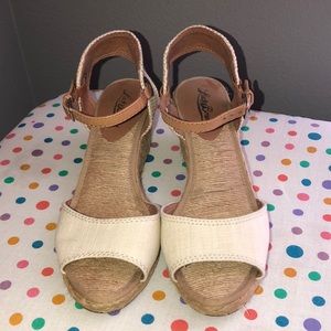 Like new, Lucky Brand wedges, size 6.5.